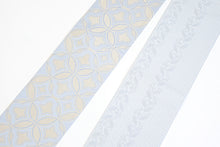 画像をギャラリービューアに読み込む, 半巾帯 《召しませ花》 正絹 博多織 薄青紫 生成り ベージュ 変わり七宝 ドット模様