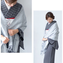 画像をギャラリービューアに読み込む, 結城紬 ショール 真綿 ストール フリンジショール 絹100% シルク100% 着物・洋服兼用 まわた ショール 奥順『結城紬 育てるショール 網代(あじろ)〔2色〕』