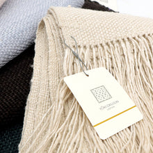 画像をギャラリービューアに読み込む, 奥順 結城紬 大判ショール 真綿 ストール フリンジショール 約65×182cm 絹100% シルク100% 着物・洋服兼用 まわた 大判ショール 奥順『真綿まとうショール 無地〔5色〕』