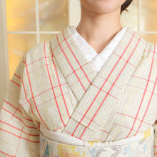 画像をギャラリービューアに読み込む, 阿波しじら織 着物 生成り絣にざっくり赤黄格子 No.77