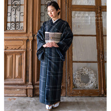 画像をギャラリービューアに読み込む, 阿波コットンウール しじら織 着物 グラデーションに変わり格子 オニキスブラック No.az2
