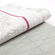 画像をギャラリービューアに読み込む, 《創世舎》 リバーシブル半巾帯 長尺 東レシルック素材 白銀地にピンクライン 紅葉桜葵菊桐梅 / グレー 斜め市松格子