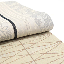 画像をギャラリービューアに読み込む, 《創世舎》 リバーシブル半巾帯 長尺 グレージュに黒ライン紅葉桜葵菊桐梅/ベージュ地に斜め格子