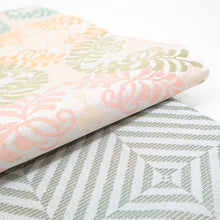 画像をギャラリービューアに読み込む, 《創世舎》 リバーシブル半巾帯 長尺 白地に花唐草意匠紋 / グレーに斜め格子