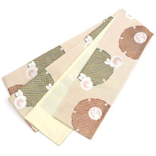 画像をギャラリービューアに読み込む, 《創世舎》 リバーシブル半巾帯 長尺 東レシルック素材 ベージュ 雪輪に丸うさぎ/薄黄色に斜め格子