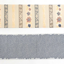 画像をギャラリービューアに読み込む, 《創世舎》 リバーシブル半巾帯 長尺 東レシルック素材 ベージュ地に名物裂風縞/黒鹿の子