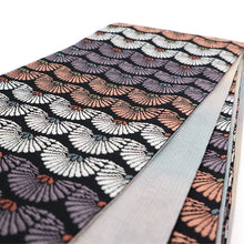 画像をギャラリービューアに読み込む, 半巾帯 橋本テル謹製 ブラック 黒地に青海菊 ホワイト ピンク パープル くすみカラーぼかし -錦-