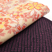 画像をギャラリービューアに読み込む, 《創世舎》 リバーシブル半巾帯 長尺 東レシルック素材 ベージュ地に桜花ちらし レッド / 黒地に紫鹿の子