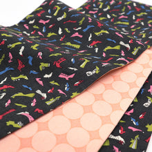 画像をギャラリービューアに読み込む, 《きはる-Kiharu-》黒地におしゃれ靴散らし × サーモンピンク地にベージュ水玉 リバーシブル半巾帯