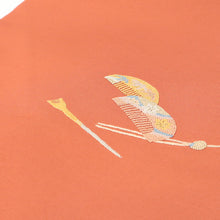 画像をギャラリービューアに読み込む, 名古屋帯 橙色にかんざし 櫛 香箱 ( オレンジ )