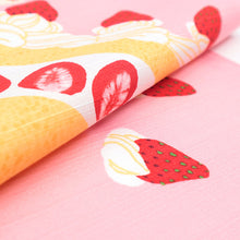 画像をギャラリービューアに読み込む, 包むと苺たっぷりショートケーキに変身♪《ASAYAMA MISATO 浅山美里》綿100% ハンカチーフ風呂敷つつみ ショートケーキ(50cm)