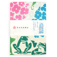 画像をギャラリービューアに読み込む, 注染 手ぬぐい 【kenema】夏の風物詩「雨宿りの出会い 50044」《kenema けねま》生成り/ベージュ/カエル/紫陽花/あじさい/梅雨/手拭い/てぬぐい