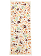 画像をギャラリービューアに読み込む, 手ぬぐい 梨園染め「栗拾い 1513」《戸田屋商店》約37×98cm クリーム地/薄黄色/栗ひろい/イガグリ/栗ご飯/秋/てぬぐい