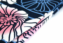 画像をギャラリービューアに読み込む, 風呂敷 大判 90cm 文鳥《kenema けねま》手捺染 綿シャンタン 大判サイズ 二四巾「芙蓉(ふよう) 66579」青/ブルー/ピンク/ふろしき(90cm)【MY】