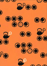 画像をギャラリービューアに読み込む, 手ぬぐい 梨園染め「おせんべい 825」《戸田屋商店》茶色/お菓子/お茶/おやつ/手拭い/てぬぐい - ふだんきものハイムラヤ