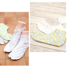 画像をギャラリービューアに読み込む, レース刺繍 足袋 4枚こはぜ リーフ＆小花 ナチュラル ふっくらボタニカルレースの刺繍足袋 〔22.5〜24.5cm〕
