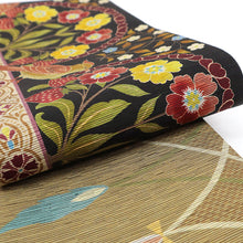 画像をギャラリービューアに読み込む, 《召しませ華》黒地に苺と小鳥 いちご泥棒（ブラック） リバーシブル半巾帯
