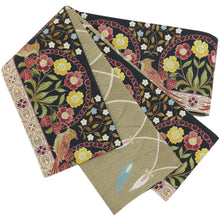 画像をギャラリービューアに読み込む, 《召しませ華》黒地に苺と小鳥 いちご泥棒（ブラック） リバーシブル半巾帯
