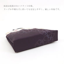 画像をギャラリービューアに読み込む, ハンドバッグ ブラウン 《 召しませ華 》 焦げ茶にお花 トートバッグ ふんわり花（ アズキ ）
