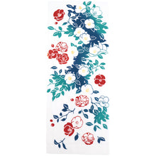 画像をギャラリービューアに読み込む, 注染 手ぬぐい 【kenema】冬の花圃 「 寒中椿 50096 」《 kenema けねま 》 白地 ／ ホワイト ／ つばき ／ 花 ／ 紅白 ／ 手拭い ／ てぬぐい
